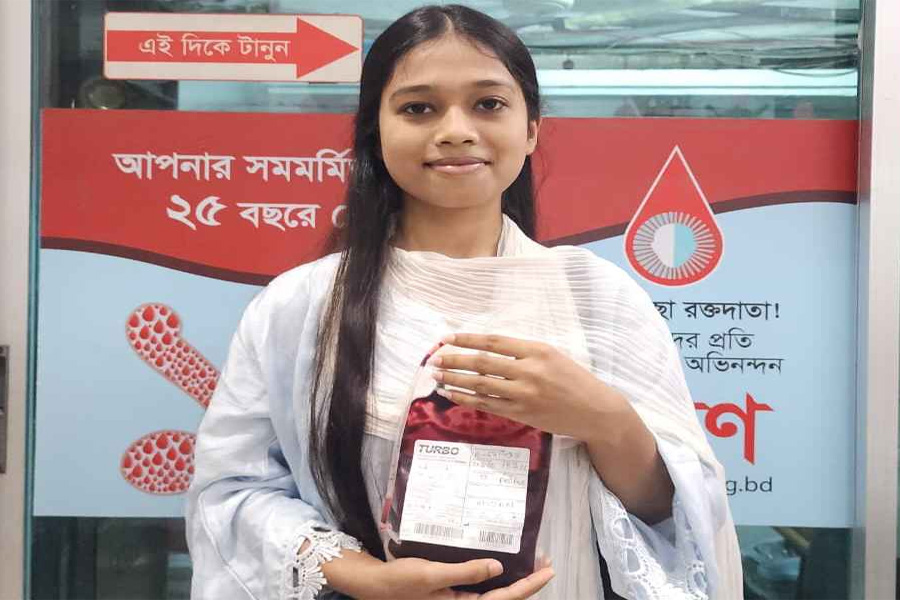 আজ বিশ্ব রক্তদাতা দিবস