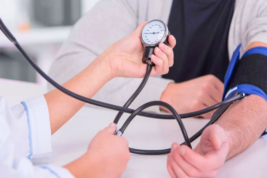 শীতে কেন বাড়ে রক্তচাপ