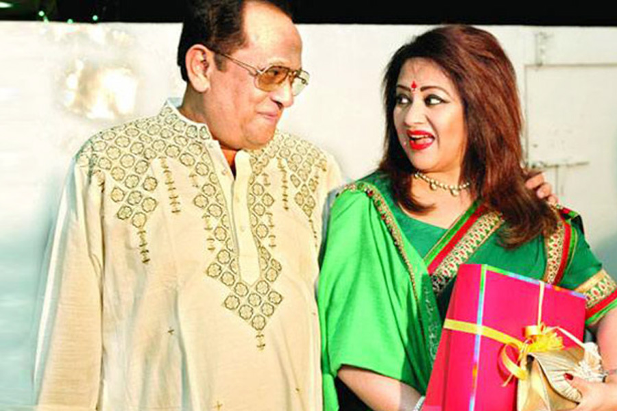 রাজ্জাকের অষ্টম মৃত্যুবার্ষিকীতে ববিতার স্মৃতিচারণা