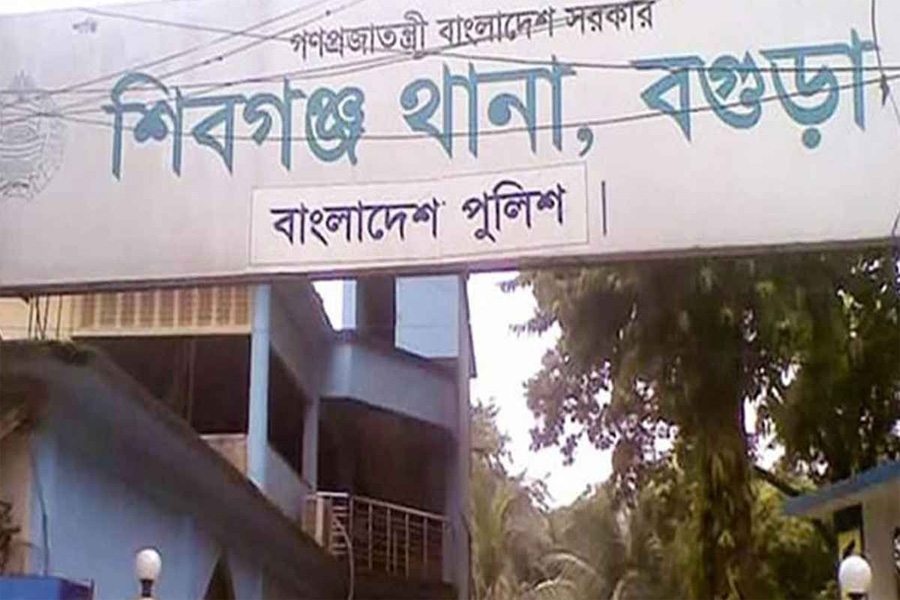 বগুড়ায় বাসায় ঢুকে অবসরপ্রাপ্ত নারী ব্যাংক কর্মকর্তাকে হত্যা