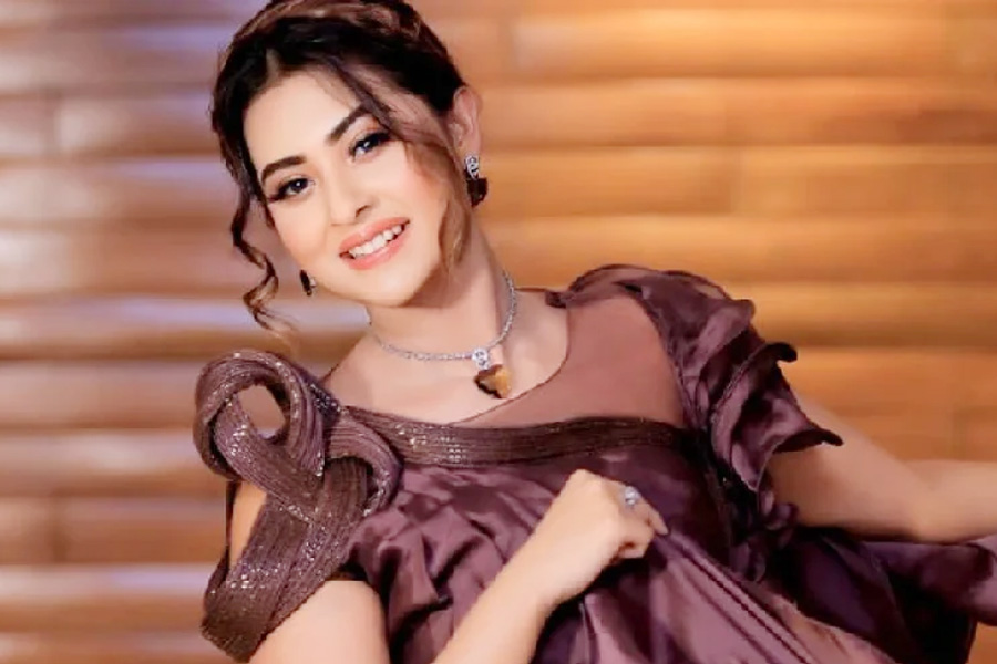 ভুয়া ভিডিও ও অপপ্রচারের বিরুদ্ধে কঠোর হুঁশিয়ারি দিলেন বুবলী