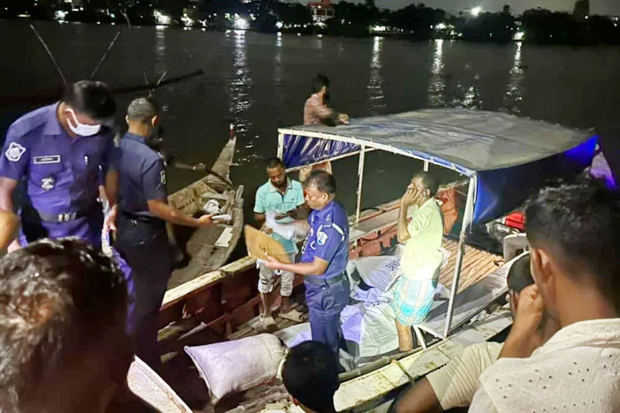 বুড়িগঙ্গা নদী থেকে ১ দিনে ৪ লাশ উদ্ধার