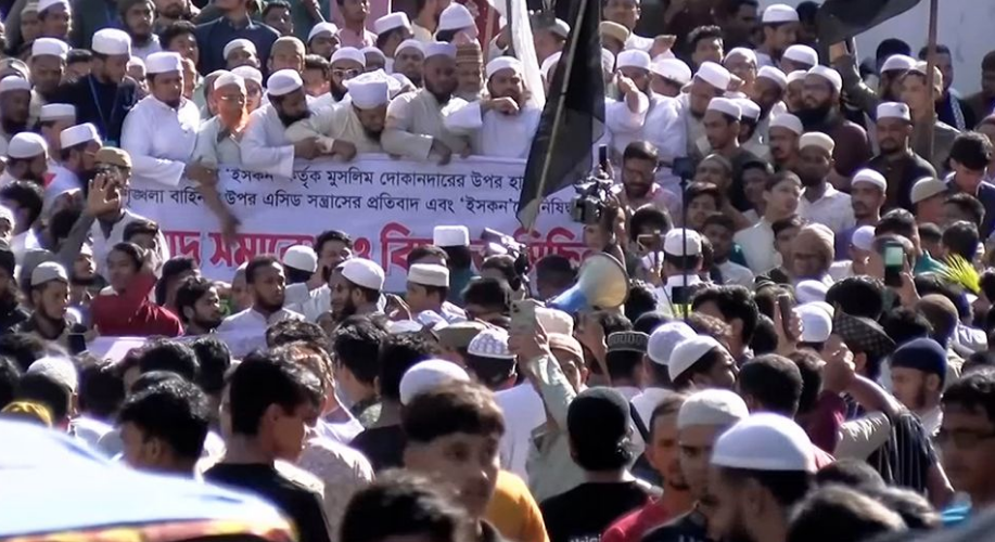 ইসকনকে জঙ্গি আখ্যা দিয়ে নিষিদ্ধের দাবি হেফাজতের