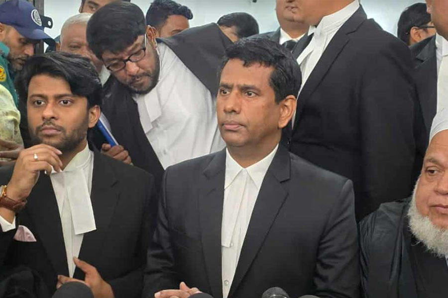 শেখ হাসিনার মামলায় চিফ প্রসিকিউটরের সর্বোচ্চ সাজার দাবি