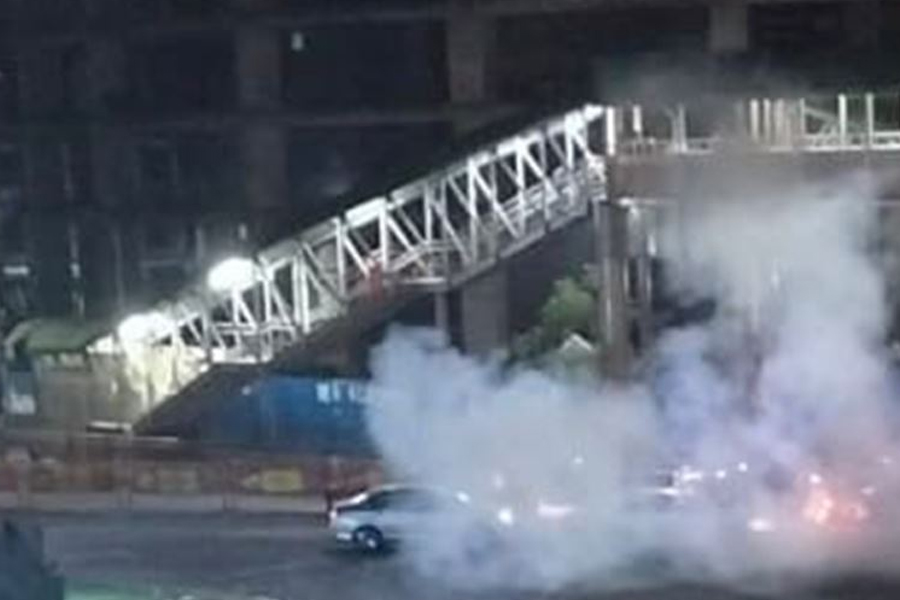 এনসিপির কার্যালয়ের সামনে ককটেল বিস্ফোরণ