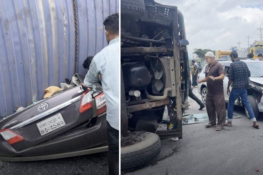 কুমিল্লায় প্রাইভেটকারের ওপর কাভার্ডভ্যান পড়ে নিহত ৪