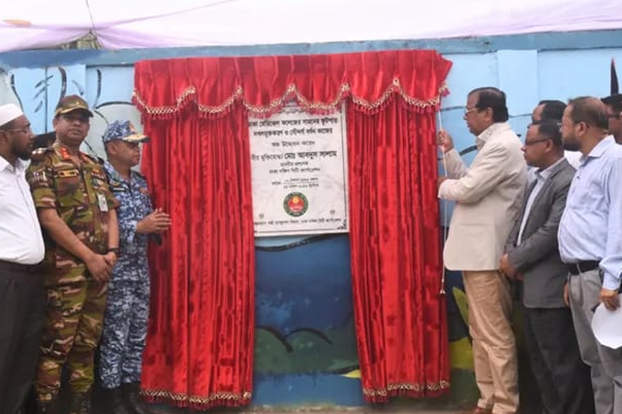 জীবিকার পথ বন্ধ হলে বাঁচব কী করে?