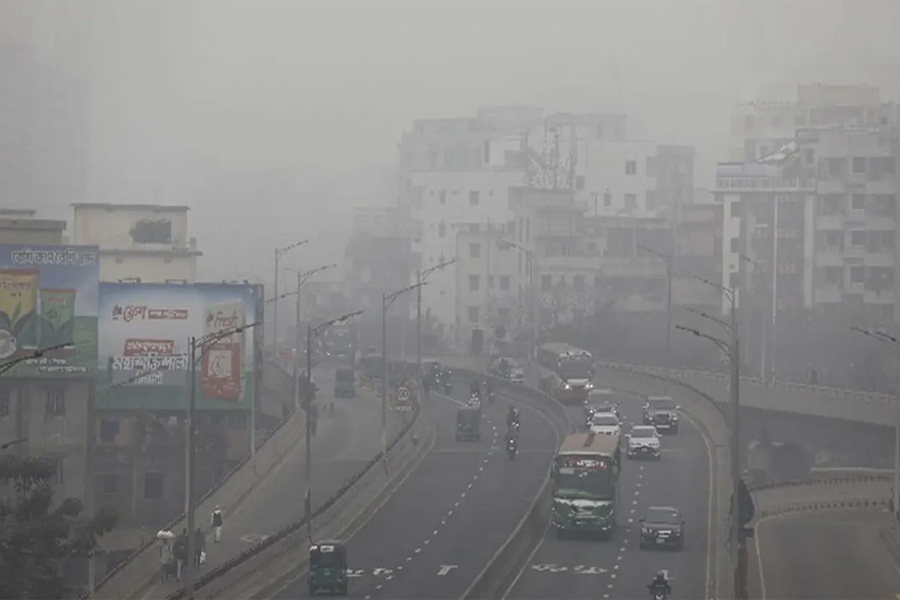 রাজধানীতে বাড়ছে শীতের আমেজ