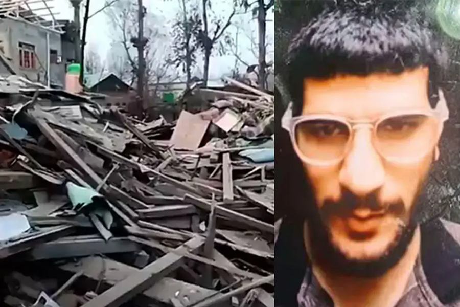 আত্মঘাতী হামলা: গুঁড়িয়ে দেওয়া হলো অভিযুক্তের বাড়ি