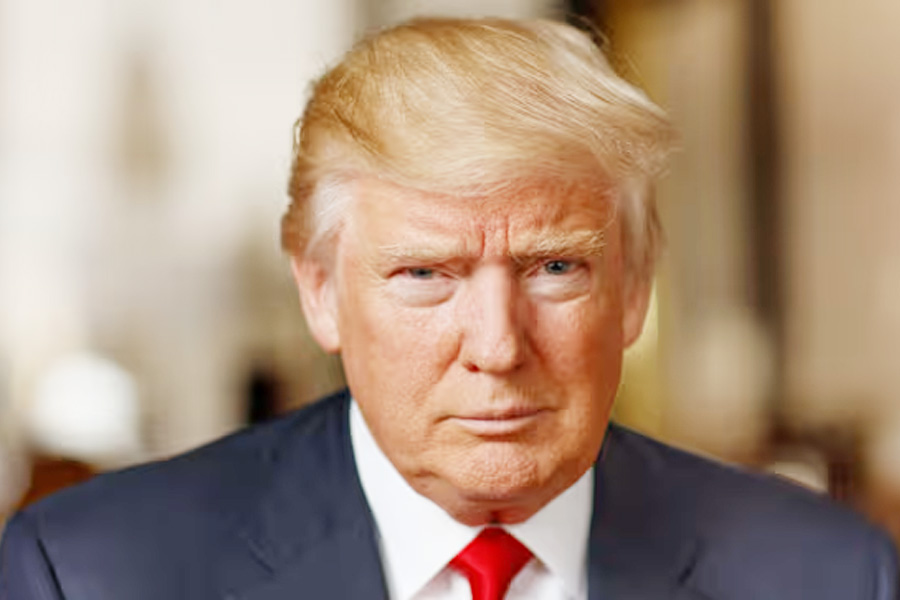 কানাডাকে ‘গিলে খাবে’ চীন, গ্রিনল্যান্ড ইস্যুতে ক্ষুব্ধ ট্রাম্প