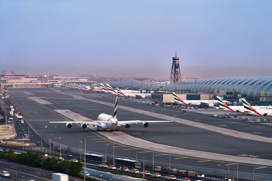 ড্রোন ঘটনার পর দুবাই বিমানবন্দরে সাময়িকভাবে ফ্লাইট বন্ধ