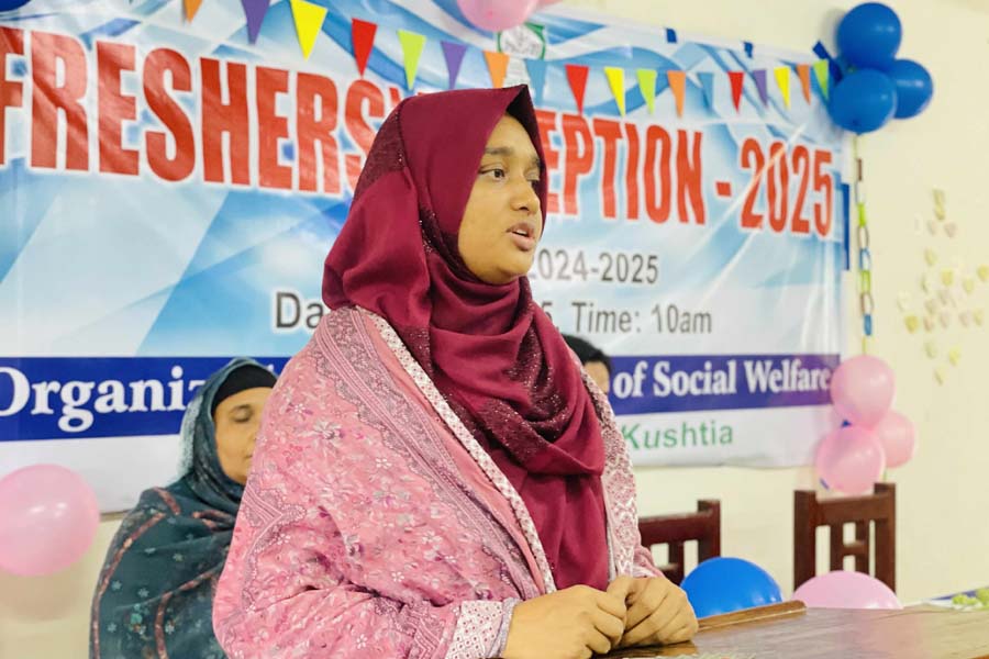 ইবিতে শিক্ষিকাকে হত্যার পর কর্মচারীর আত্মহত্যার চেষ্টা