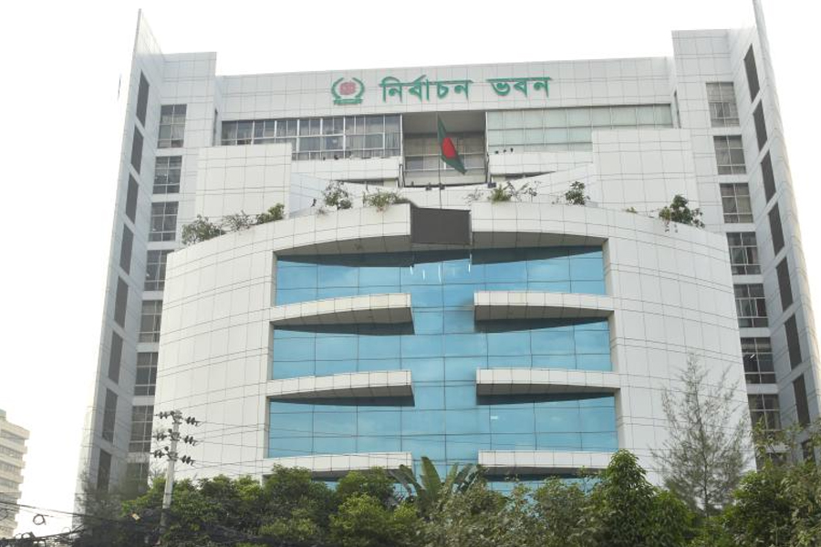 নির্বাচন ও গণভোট নিয়ে আজ ইসির উচ্চপর্যায়ের বৈঠক