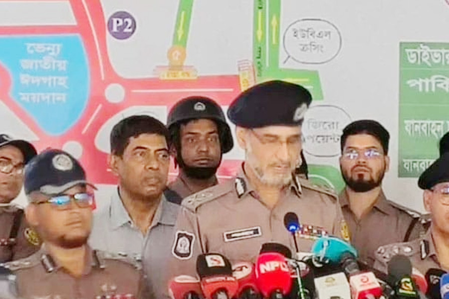 ঢাকায় ১৭২০ ঈদ জামাত, ‘নিরাপত্তায় সর্বোচ্চ প্রস্তুতি’ বলছে পুলিশ