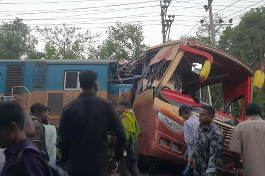 সারা দেশে ৭ দিনে ঈদে সড়ক দুর্ঘটনায় মৃত্যু ২০৪