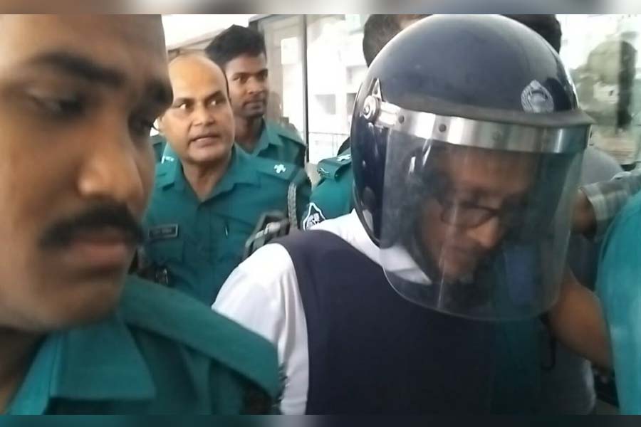 সরকার উৎখাতের পরিকল্পনা, রিমান্ডে মার্কিন নাগরিক ও তার সহযোগী