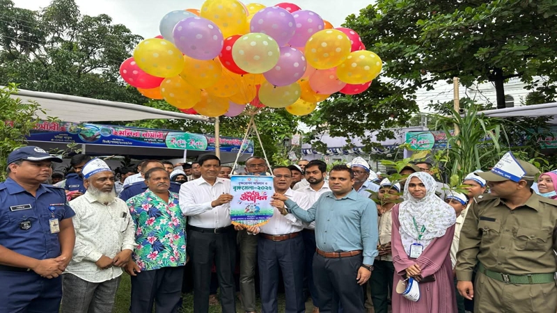 পাবনায় ৭দিন ব্যাপি বৃক্ষরোপন ও বৃক্ষমেলার উদ্ধোধন