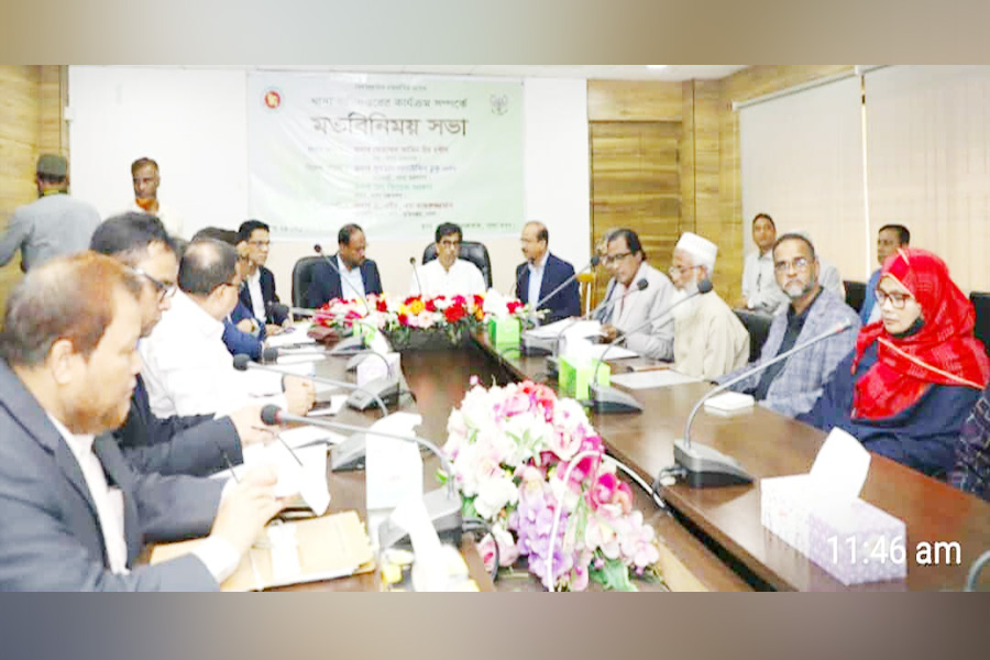 সমালোচনা করা পৃথিবীতে সহজতম কাজ