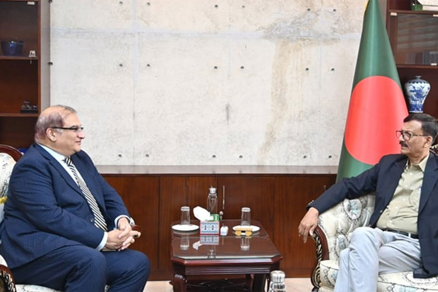 পররাষ্ট্র উপদেষ্টার সঙ্গে হাইকমিশনারের প্রথম সাক্ষাৎ