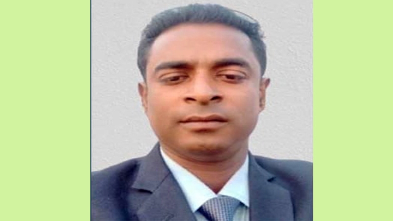 এনসিপি থেকে পদত্যাগ করেছেন ফরহাদ হোসেন