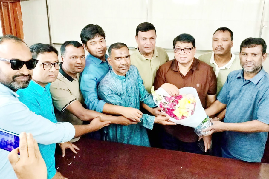 গাইবান্ধা জেলা পরিষদের প্রশাসক হলেন ডা. মইনুল হাসান