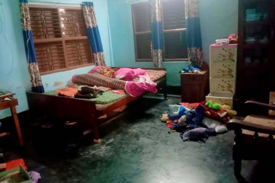 গোবিন্দগঞ্জে সাবেক উপজেলা চেয়ারম্যানের বাড়িতে ডাকাতি