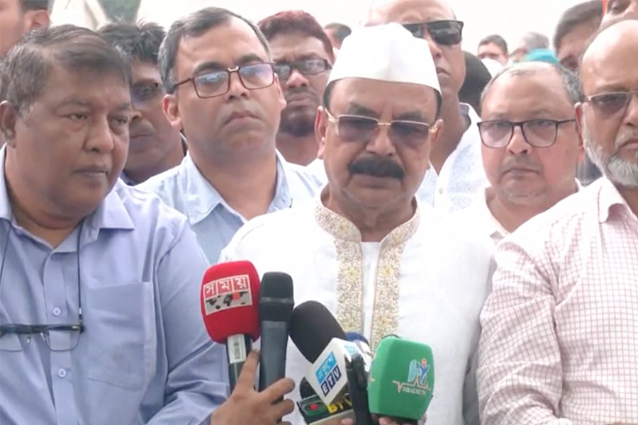 বিএনপি প্রতিবাদ করলে সরকার টিকবে না: গয়েশ্বর চন্দ্র রায়