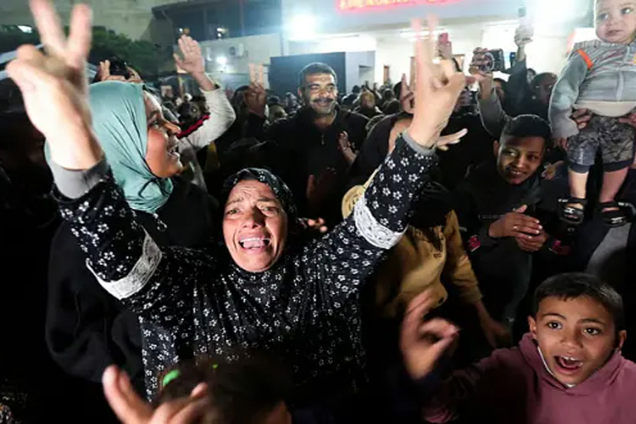 ইসরায়েল-হামাস যুদ্ধবিরতি চুক্তিতে গাজায় উচ্ছ্বাস