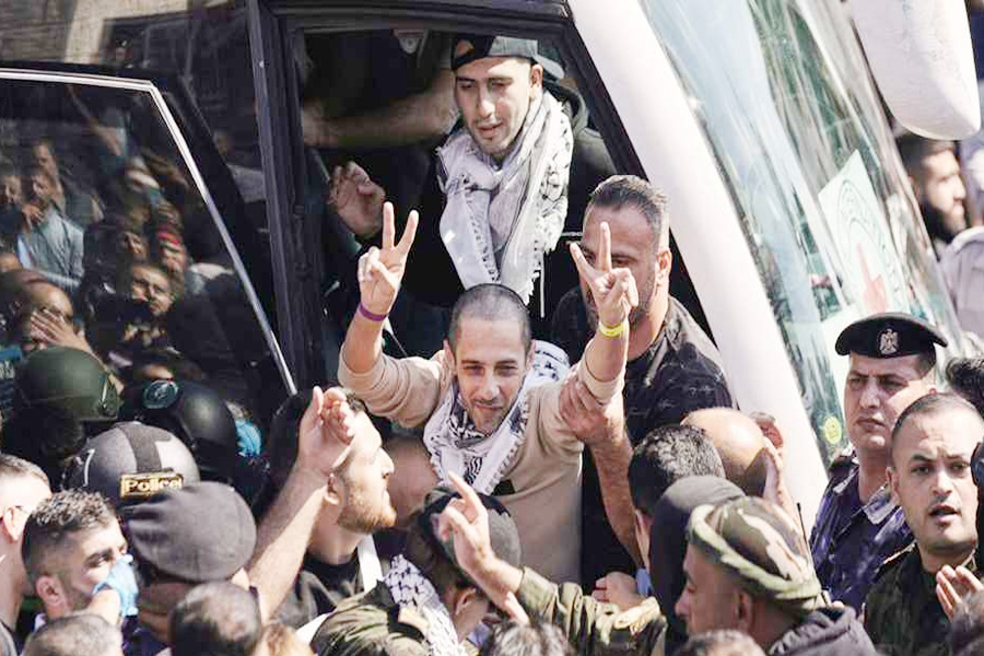 ২ বছরের যুদ্ধের অবসান, বন্দিবিনিময়ে নতুন শান্তির আশা গাজায়