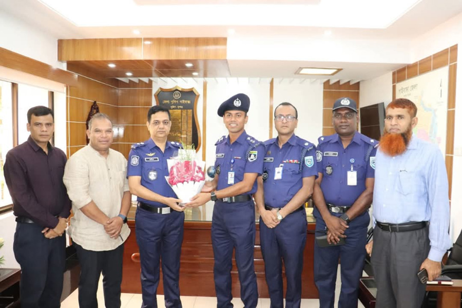 গাইবান্ধায় সহকারী পুলিশ সুপার শিক্ষানবীস যোগদান