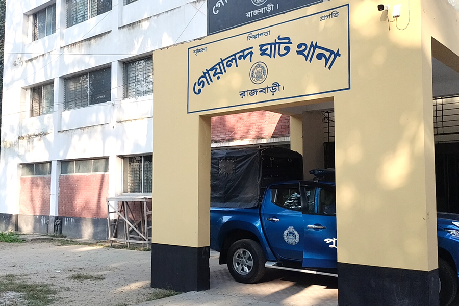 গোয়ালন্দে যৌনপল্লীতে এক ব্যক্তির মৃত্যু