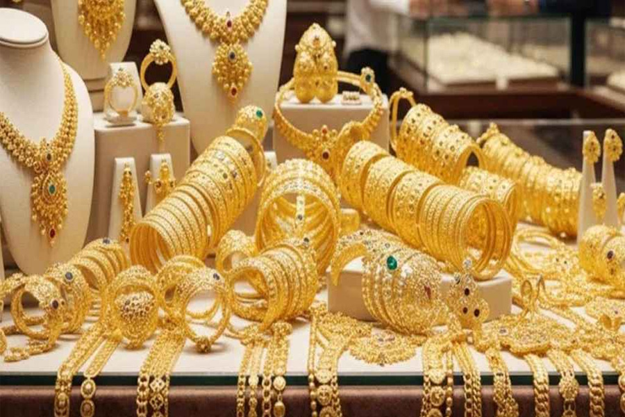 দেশে স্বর্ণের দামে ফের বড় পতন