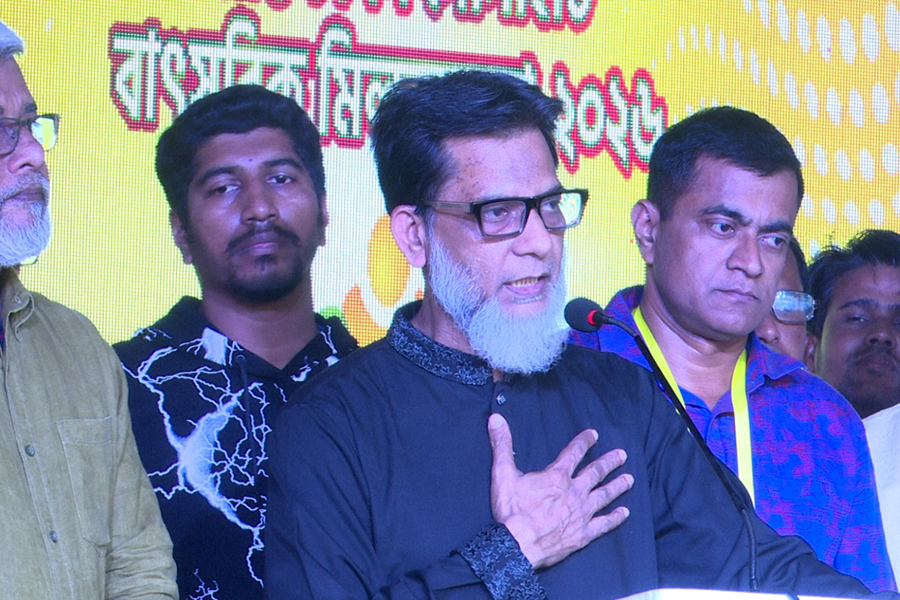 শহীদদের আত্মত্যাগের সম্মানে সবাইকে ভোটাধিকার প্রয়োগ করতে হবে