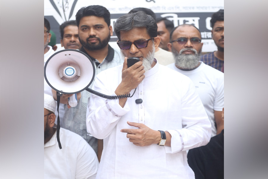 নির্বাচনে সর্বোচ্চ ভোটার উপস্থিতিই শহীদদের সম্মান জানাতে হবে