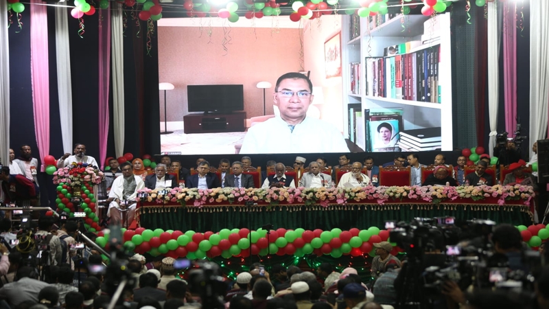 ‘অন্তর্বর্তীকালীন সরকার কিংস পার্টি করার চেষ্টা করছে’