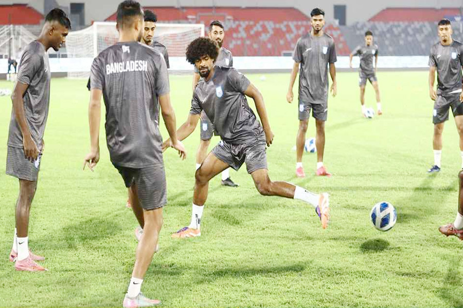 যে সকল বস্তু নিয়ে স্টেডিয়ামে প্রবেশ নিষেধ