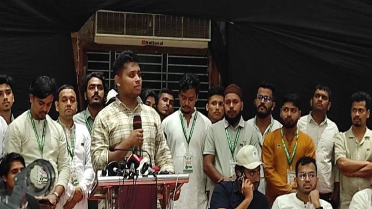 বিএনপির মনোনয়ন বঞ্চিতদের এনসিপিতে স্বাগতম : হাসনাত