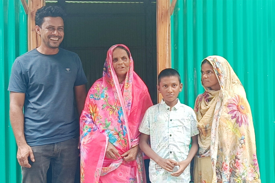 সমাজকর্মীর ফেসবুক পোস্টে বদলে গেল শাহীদার জীবন