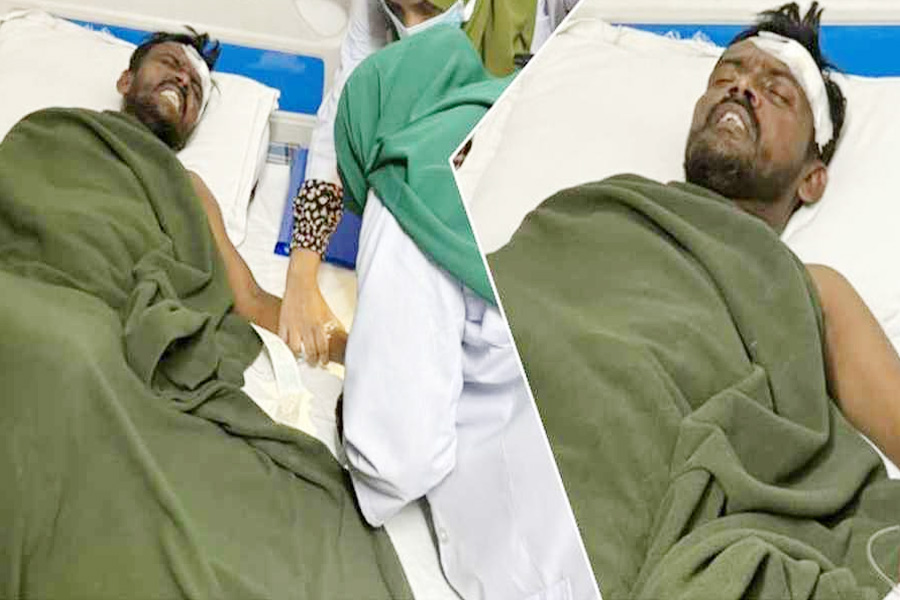 দুর্বৃত্তদের হামলায় হিরো আলমের অবস্থা ‘আশঙ্কাজনক’