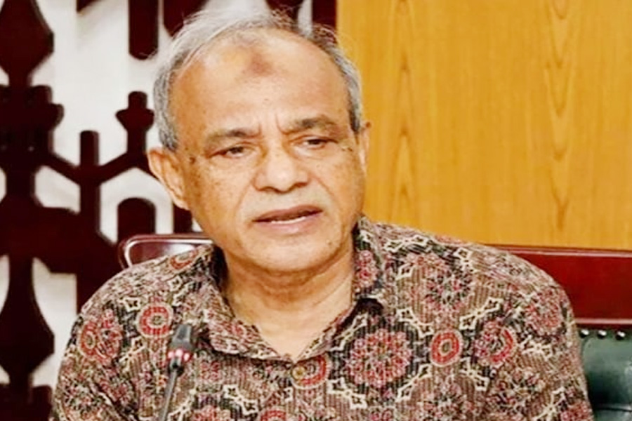 বিজয় দিবসে এবারও হচ্ছে না প্যারেড: স্বরাষ্ট্র উপদেষ্টা