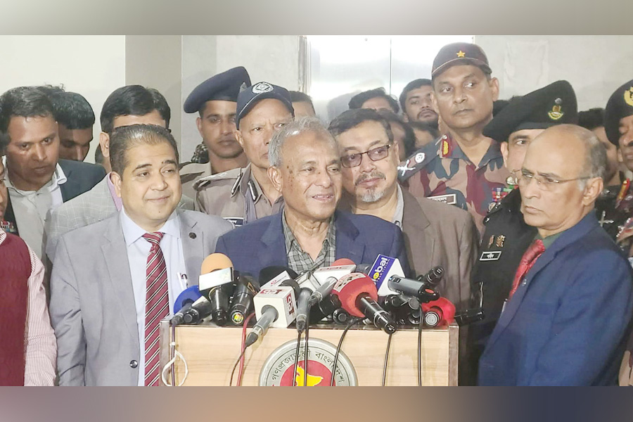 উৎসবমুখর পরিবেশে হবে জাতীয় সংসদ নির্বাচন: স্বরাষ্ট্র উপদেষ্টা