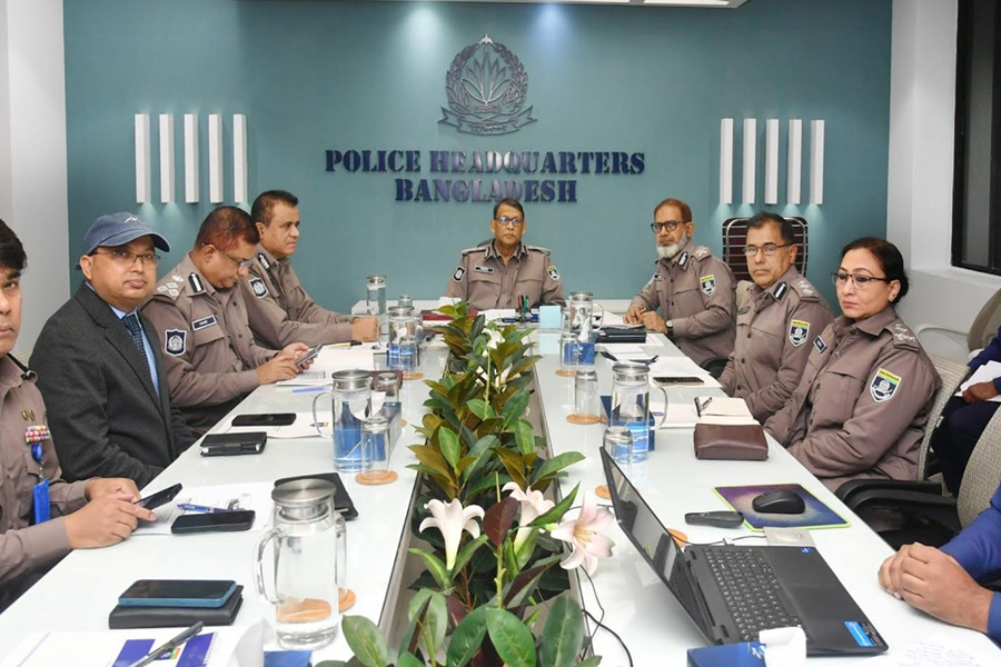 যেকোনো মূল্যে স্থিতিশীলতা নিশ্চিত করতে হবে