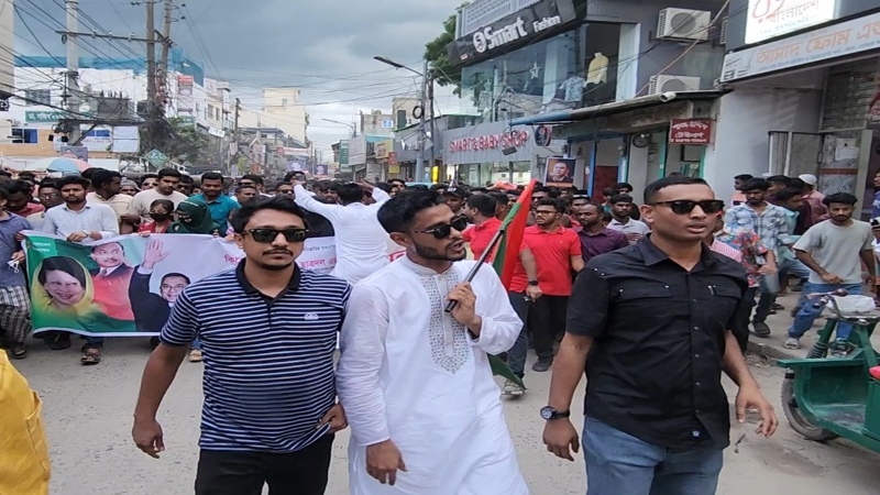 কিশোরগঞ্জ জেলা ছাত্রদলের নবগঠিত কমিটির আনন্দ মিছিল