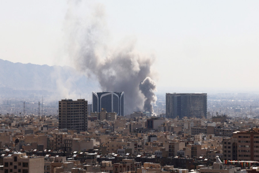 কয়েক মাস ধরে খামেনিকে নজরে রাখে সিআইএ