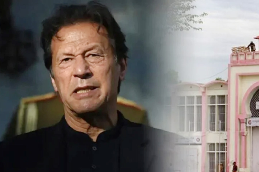 ইমরান খানের মৃত্যুর গুজব নিয়ে জেল প্রশাসনের বক্তব্য