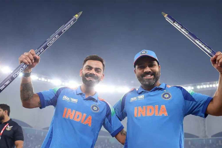 দলে থাকতে হলে নতুন যে শর্ত মানতে হবে কোহলি-রোহিতকে