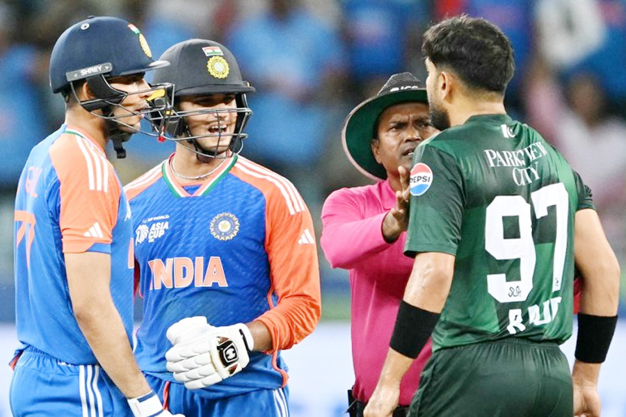 এশিয়া কাপের ফাইনালে আজ ভারত-পাকিস্তান