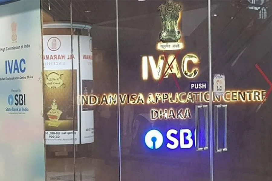নিরাপত্তা শঙ্কায় ভারতীয় ভিসা সেন্টার বন্ধ