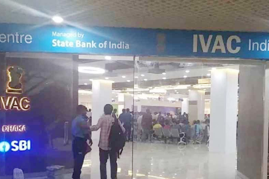 ঢাকায় ভারতীয় ভিসা সেন্টারের কার্যক্রম পুনরায় শুরু