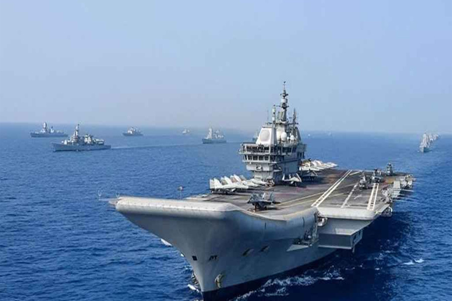 ভারত বাংলাদেশে নজরদারি বাড়াতে হলদিয়ায় নৌঘাঁটি তৈরি করছে